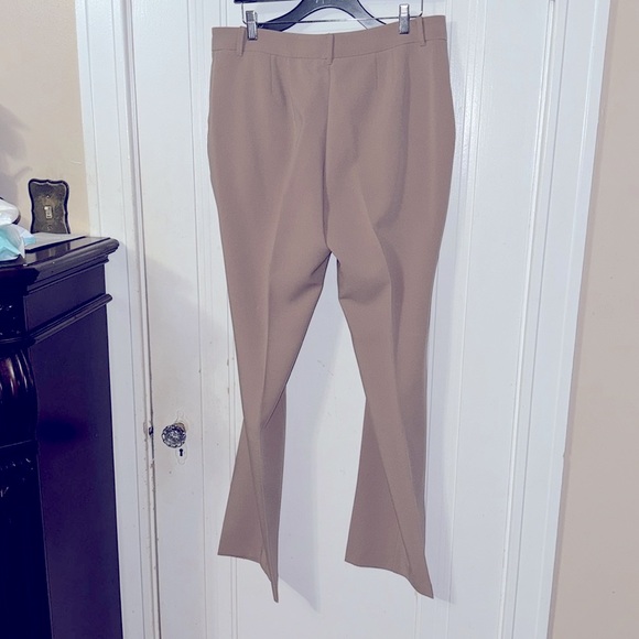 Winnie Genesis Pant - Picture 6 of 10